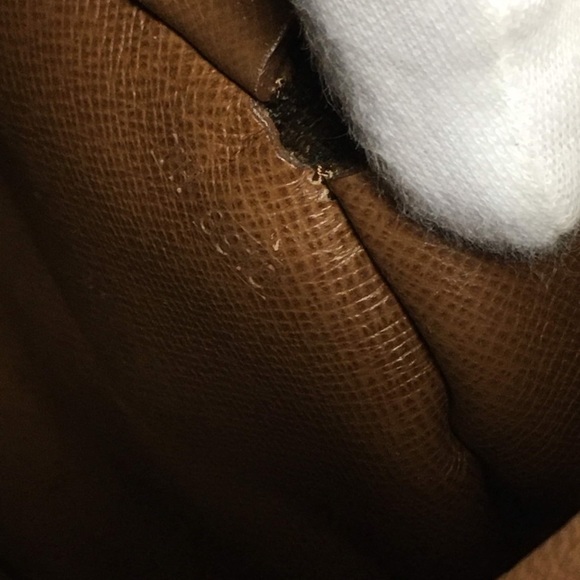 Louis Vuitton Vintage Monogram Papillon 26 - Picture 11 of 17